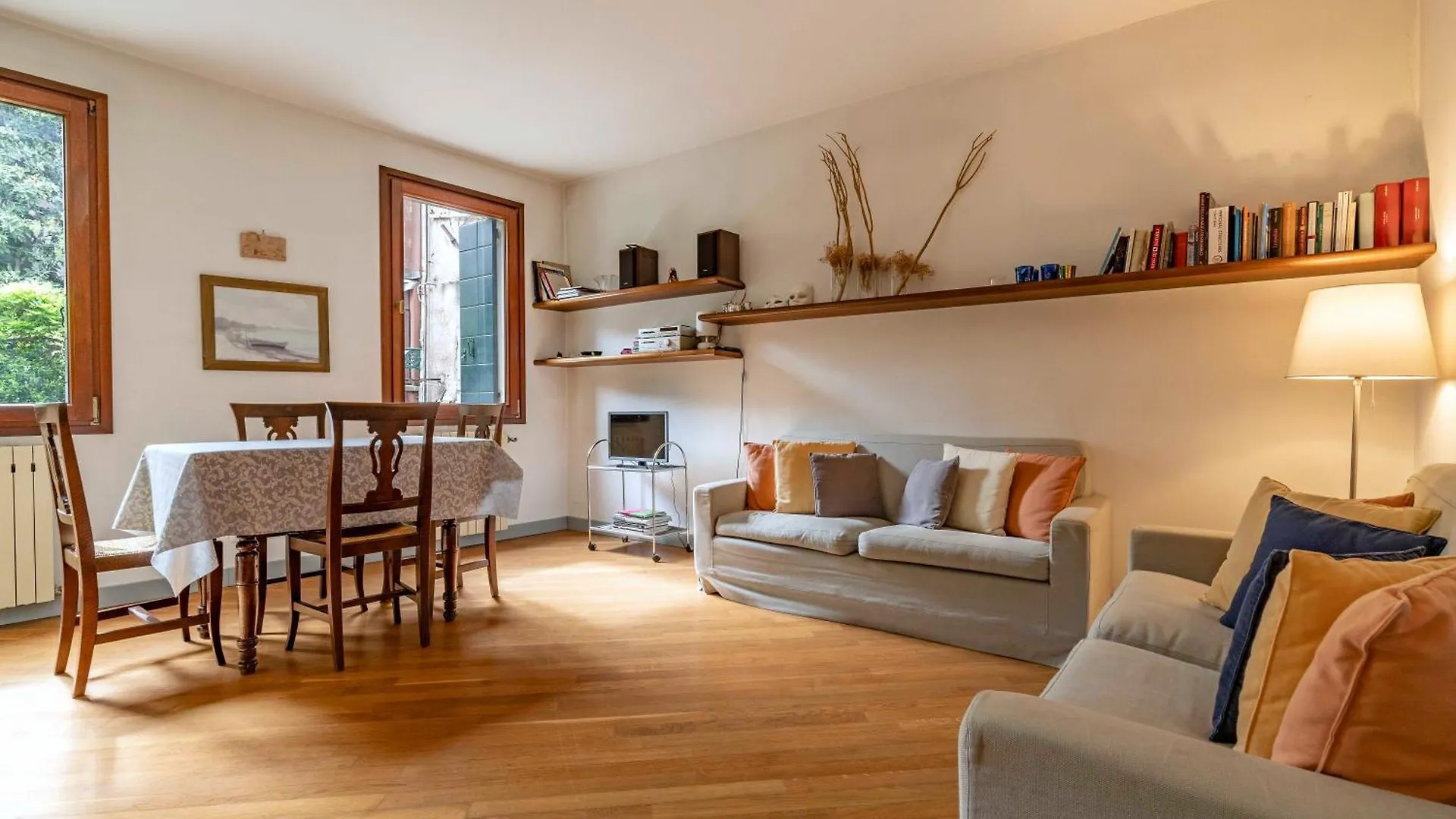Residenza Isabella contacts